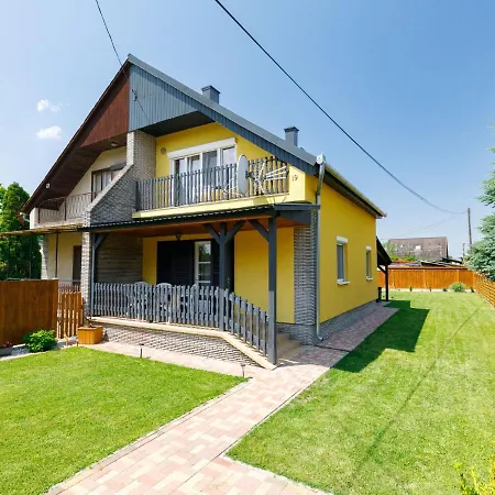 Semesterbostad Hibiscus By Interhome