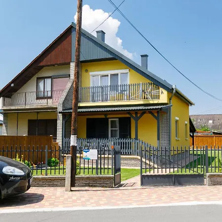 Hibiscus By Interhome Semesterbostad Balatonkeresztúr