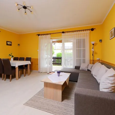 Hibiscus By Interhome Semesterbostad Balatonkeresztúr